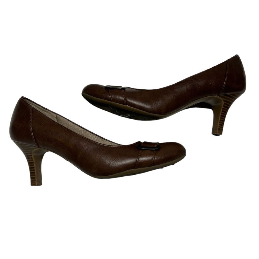 Life Stride Soft Systems Closed Toe Dark Brown Heels Almond Toe Formal Office